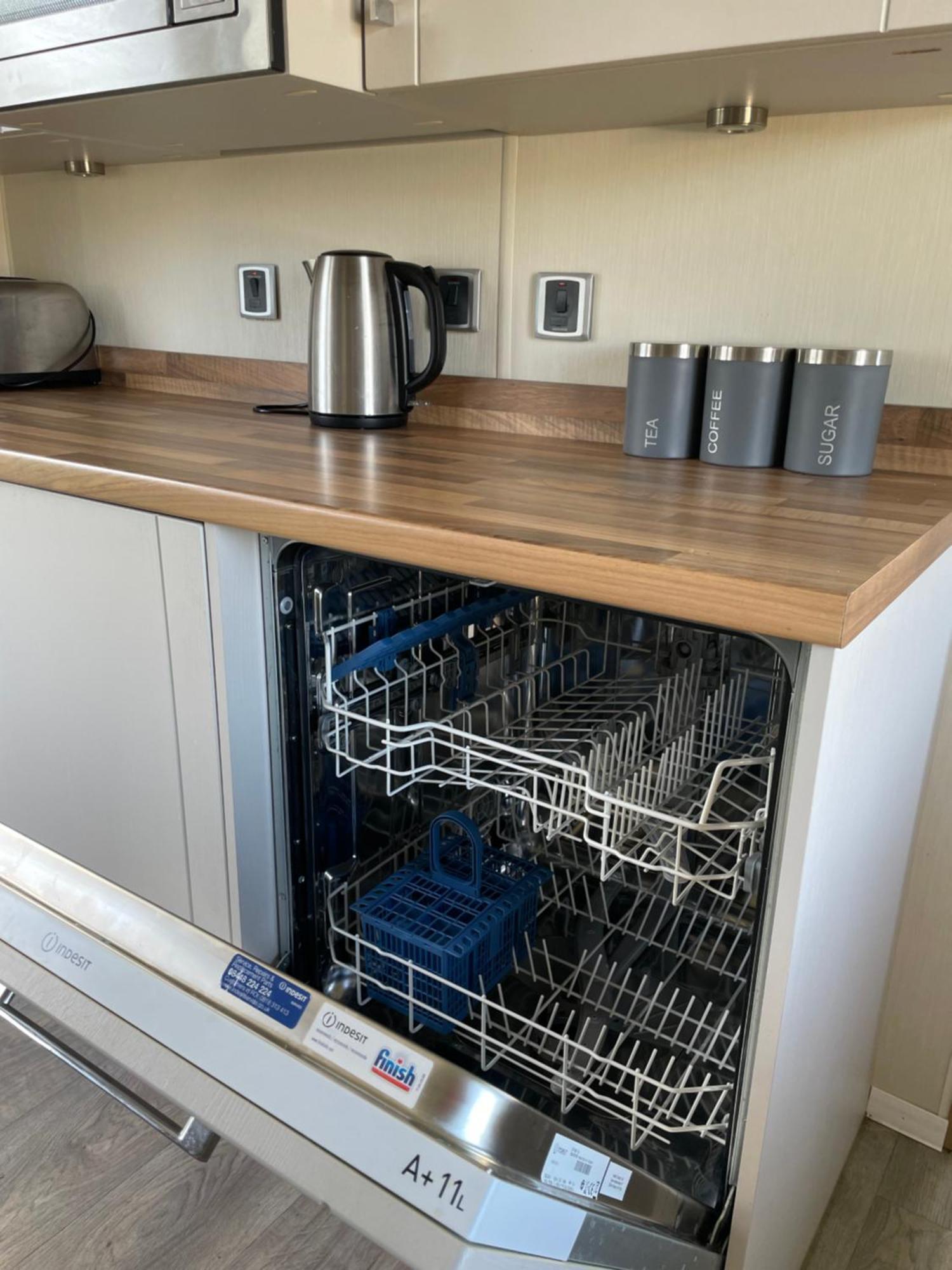 Apartment Rubys Retreat - 6 Berth Caravan In Newquay, Cornwall *