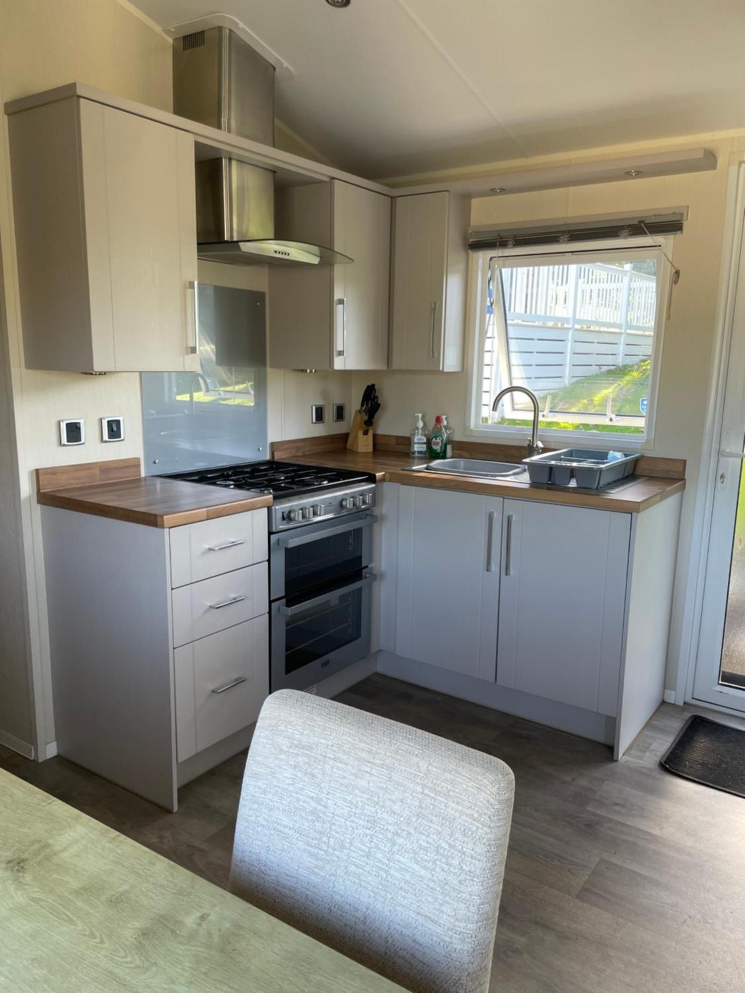 Rubys Retreat - 6 Berth Caravan In Newquay, Cornwall Apartment